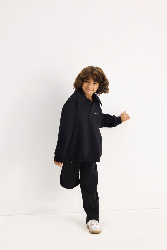 Black Embroidered Detailed Raglan Sleeve Sweatshirt - MARVY