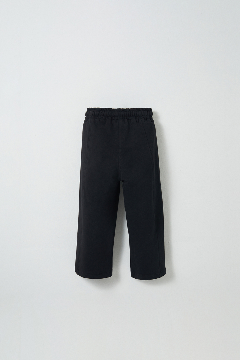 Black Embroidered Detailed Relaxed Leg Trousers - 3