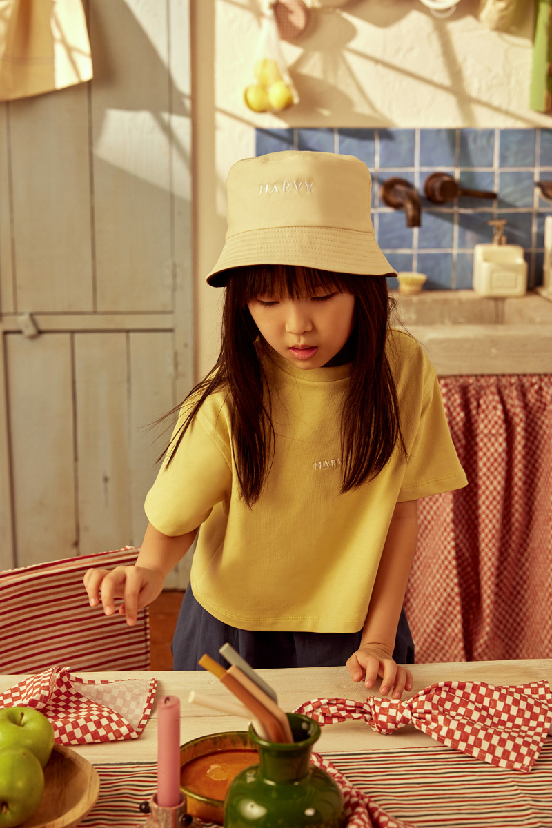 Yellow Embroidery Detailed Lightweight Short Cut T-shirt - 5